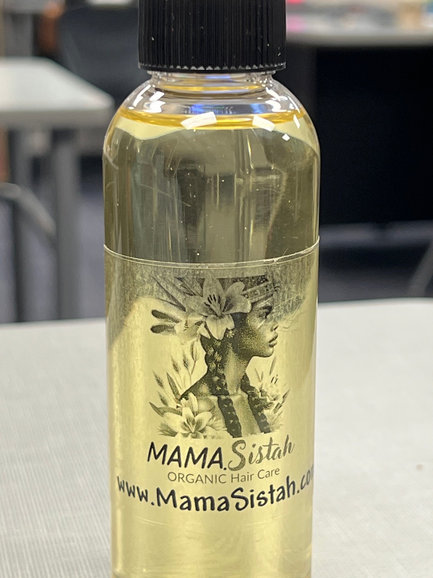 The OG Castor Earl ( Anti Breakage & Moisturizing Oil )